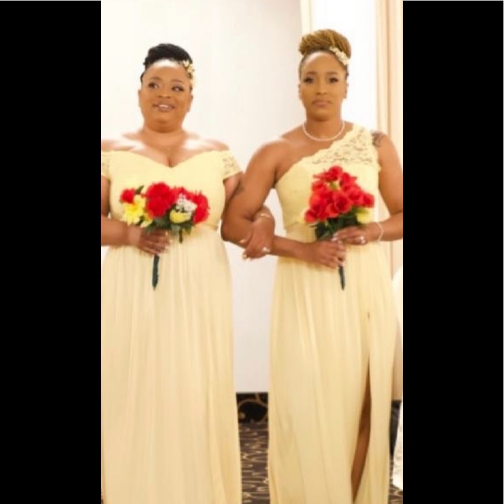 Gorgeous Carnie yellow wedding / prom gown